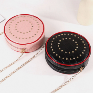 Women Round Rivet Chains Casual Crossbody Bag discountshub