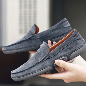 Men Moccasin Loafers slip on Casual Genuine Leather Driving Shoes outdoor Boat Shoes cow suede leather Moccasins For Man discountshub
