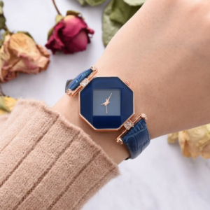 Trendy Diamond Mirror Quartz Watch PU Leather Women Wrist Watch Waterproof Watch discountshub