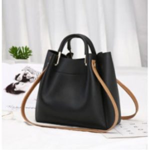 Ladies Shoulder Handbag- Black discountshub