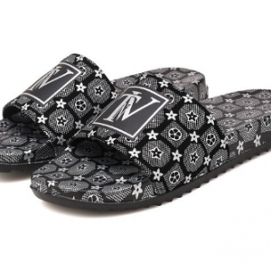 Brand Men Slides Slippers Casual Bathroom Women Sandals Outdoor Slippers Soft Sole Ladies Beach Shoes Black Golden Couples Shoes discountshub