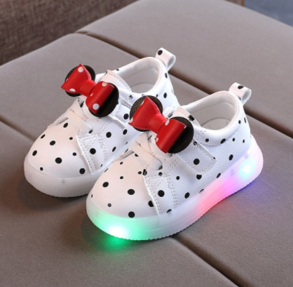 Size 21-30 Baby LED Shoes for Girls Anti-slippery Luminous Sneakers Breathable Glowing Casual Sneakers Girls Led Light Up Shoes discountshub