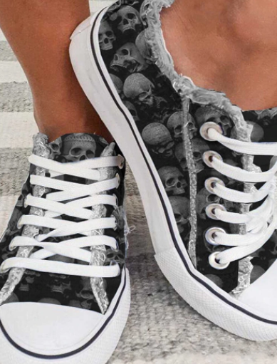 Large Size Halloween Stylish Skull Pattern Comfy Canvas Shoes For Women discountshub