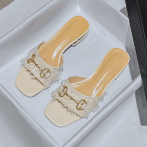 Summer women's sandals 2021 fashion designer outdoor leisure fashion slippers With low shoes for women With low mules 41-43 size discountshub